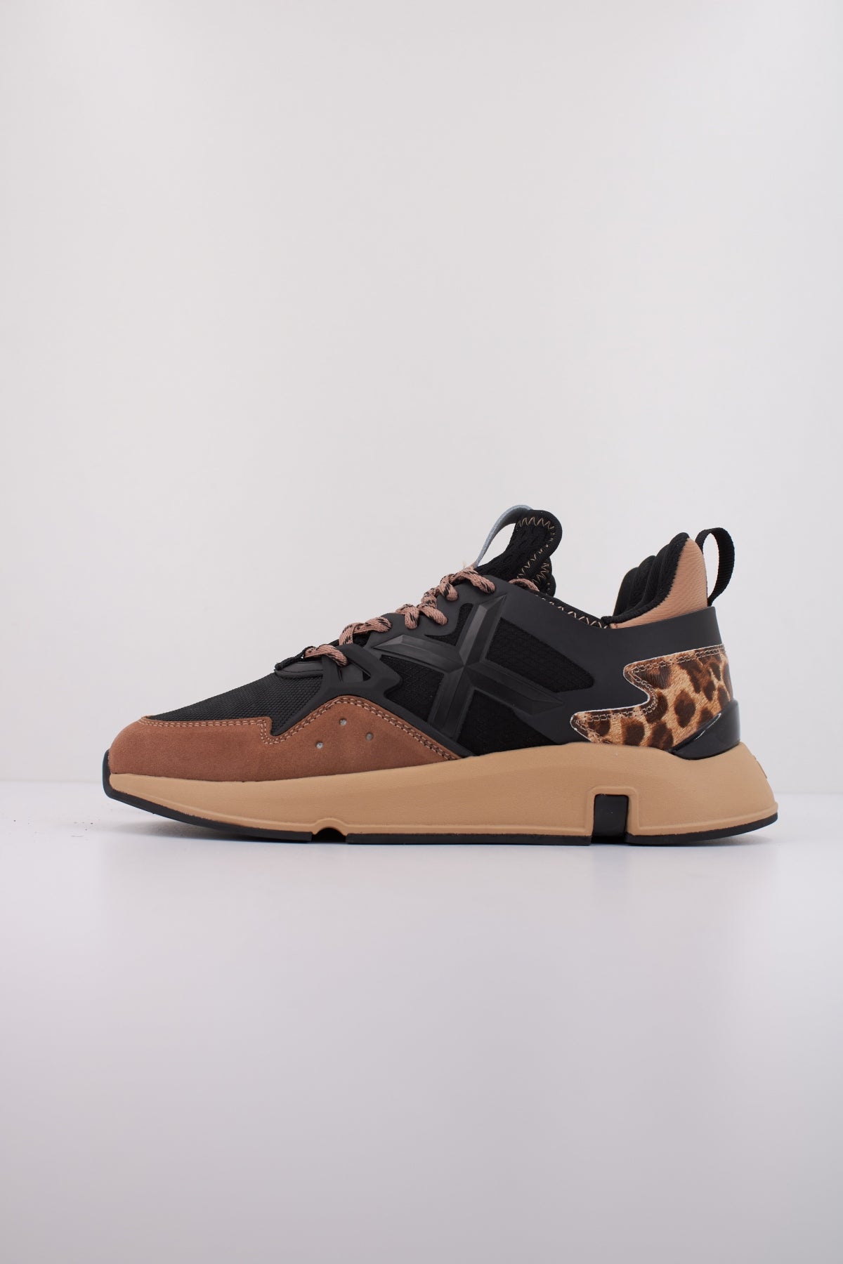 MUNICH CLIK WOMEN  en color NEGRO  (1)