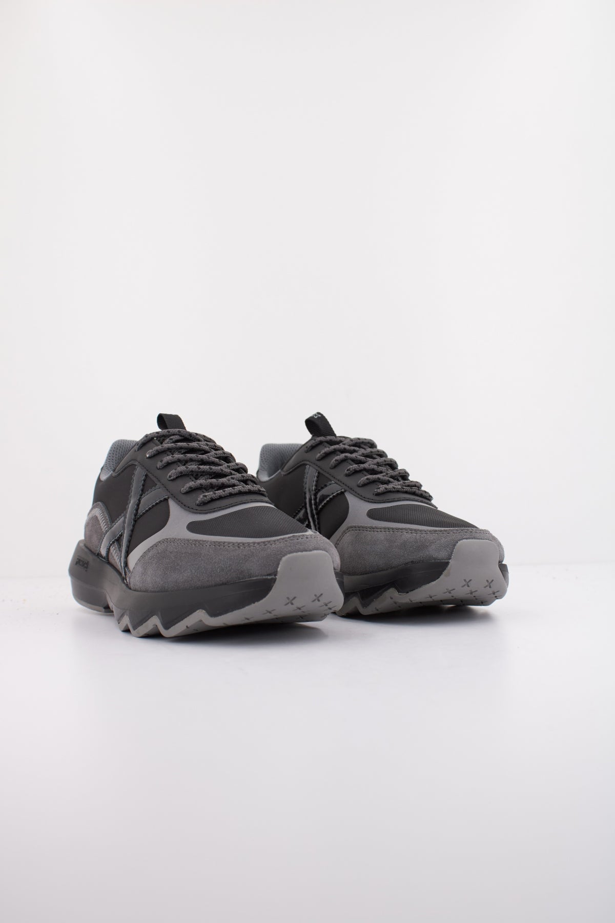 MUNICH READY  en color GRIS  (2)