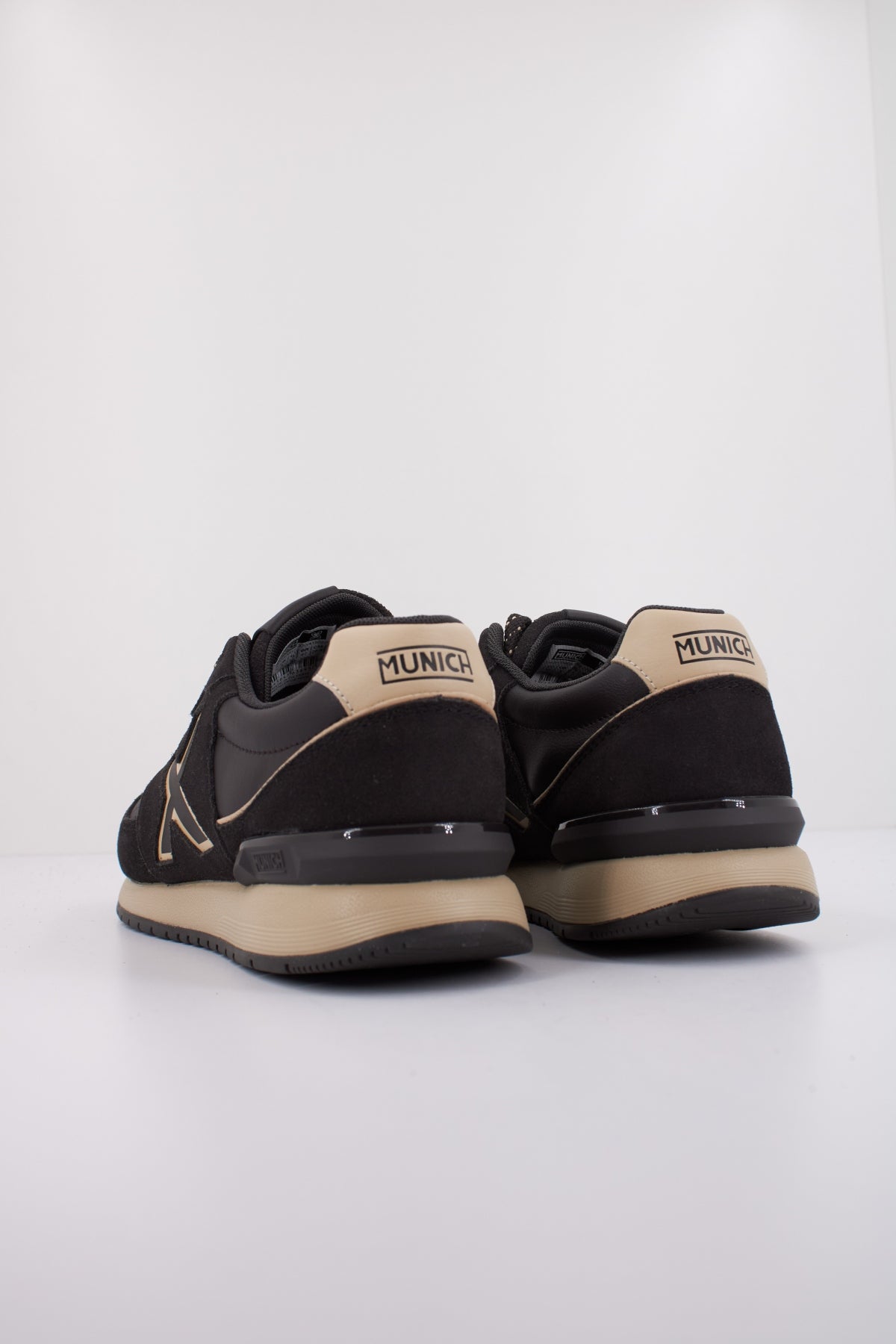 MUNICH DASH PREMIUM  en color BURDEOS  (4)