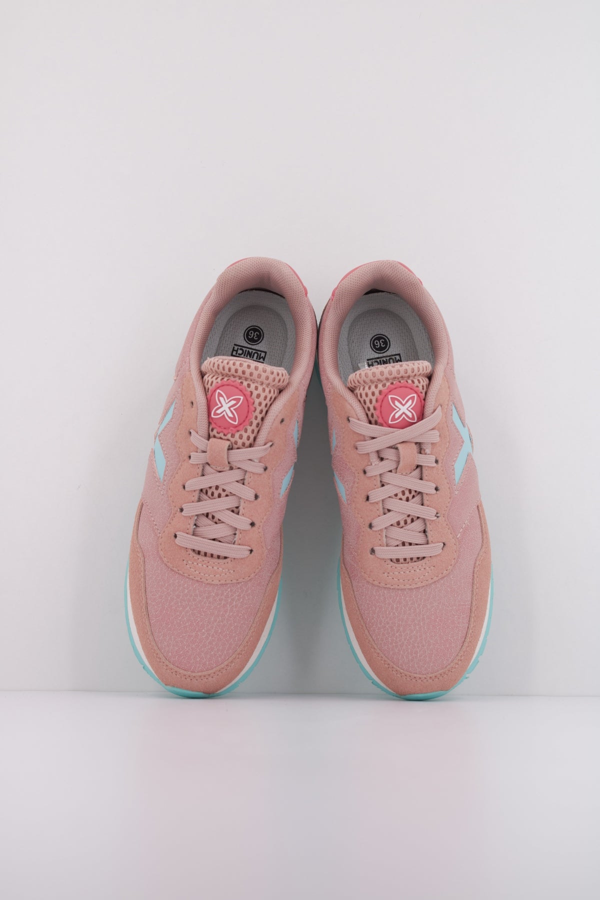 MUNICH DASH KID en color ROSA  (3)