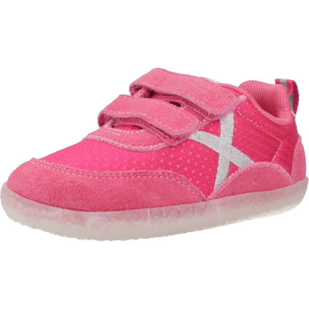 MUNICH BABY KODA  en color ROSA  (1)