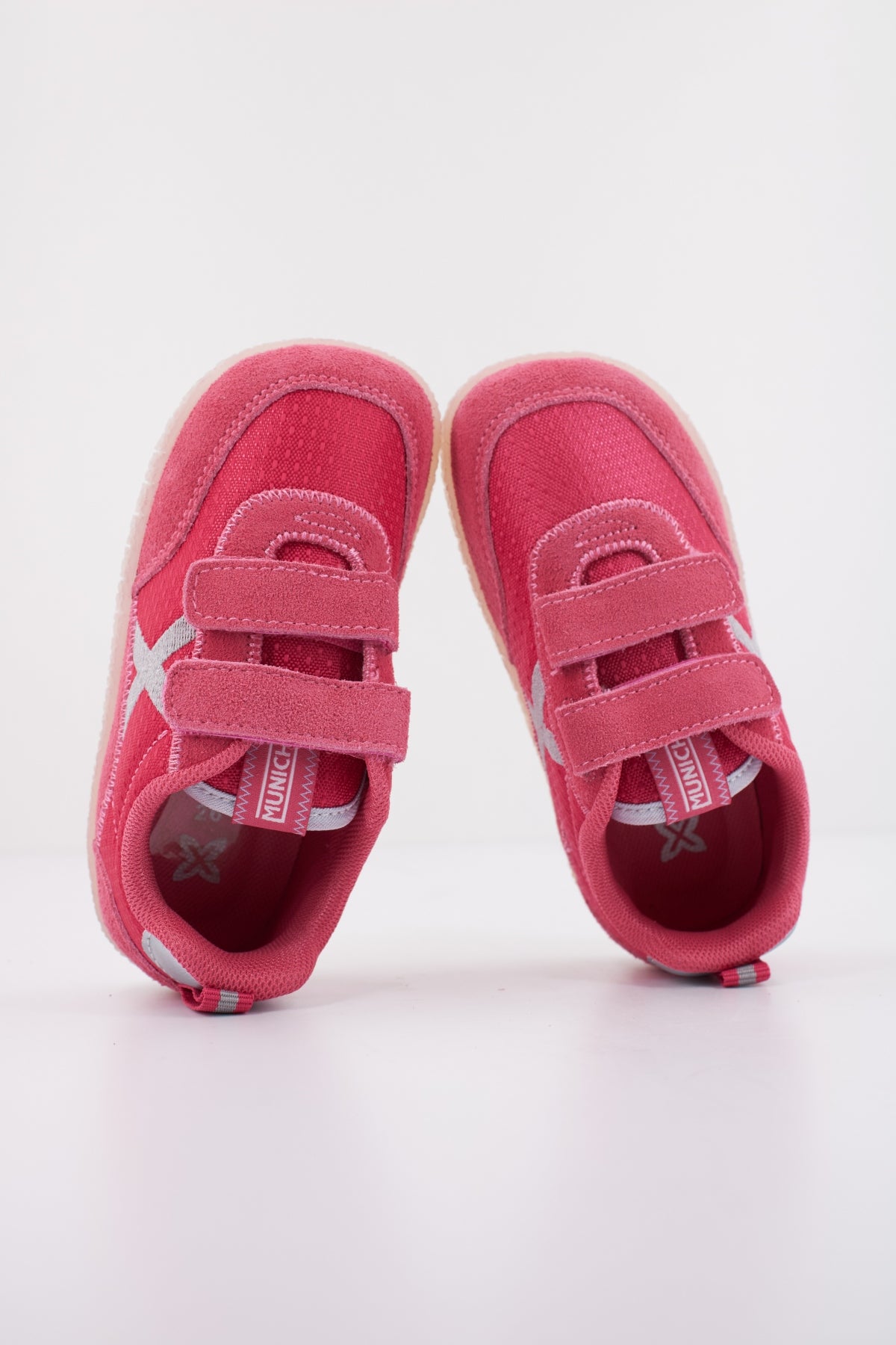 MUNICH BABY KODA  en color ROSA  (3)