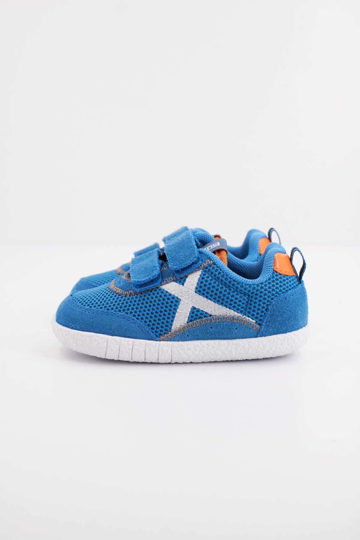 MUNICH BABY KODA  en color AZUL  (1)