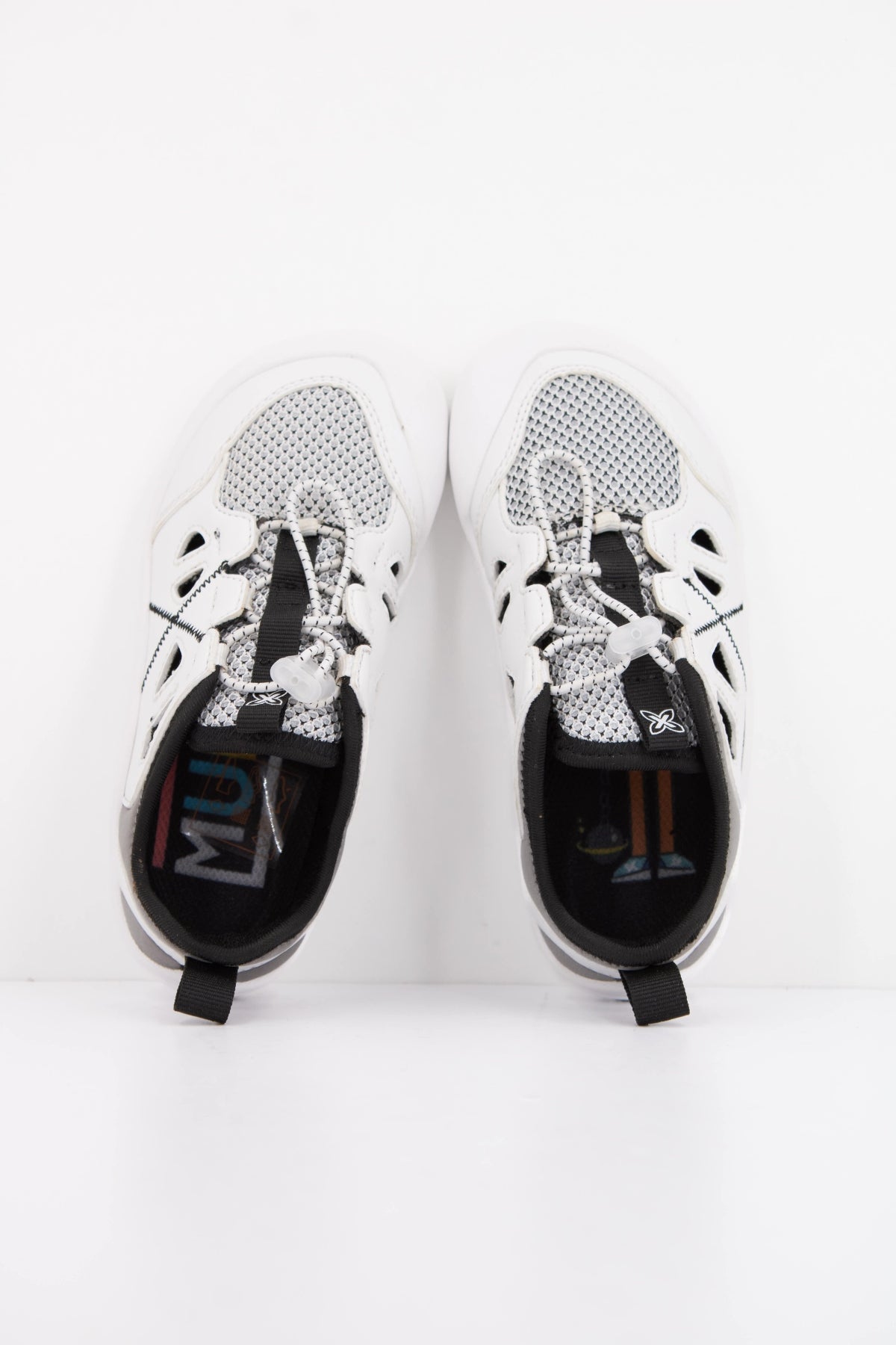 MUNICH MINI GLOS  en color BLANCO  (3)