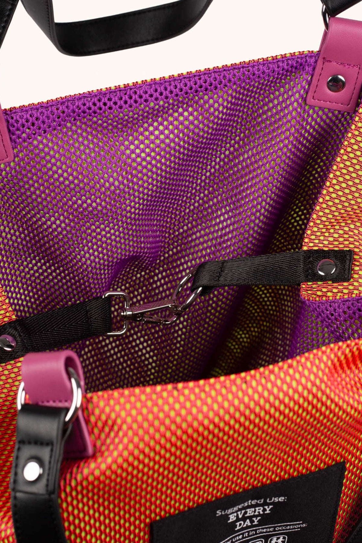 MUNICH GOGO SPIN REVERSIBLE TOTE en color NARANJA  (3)