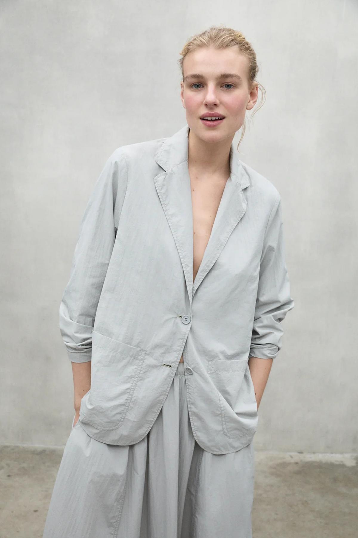 ECOALF SOLAROALF JACKET WOMAN en color GRIS  (1)