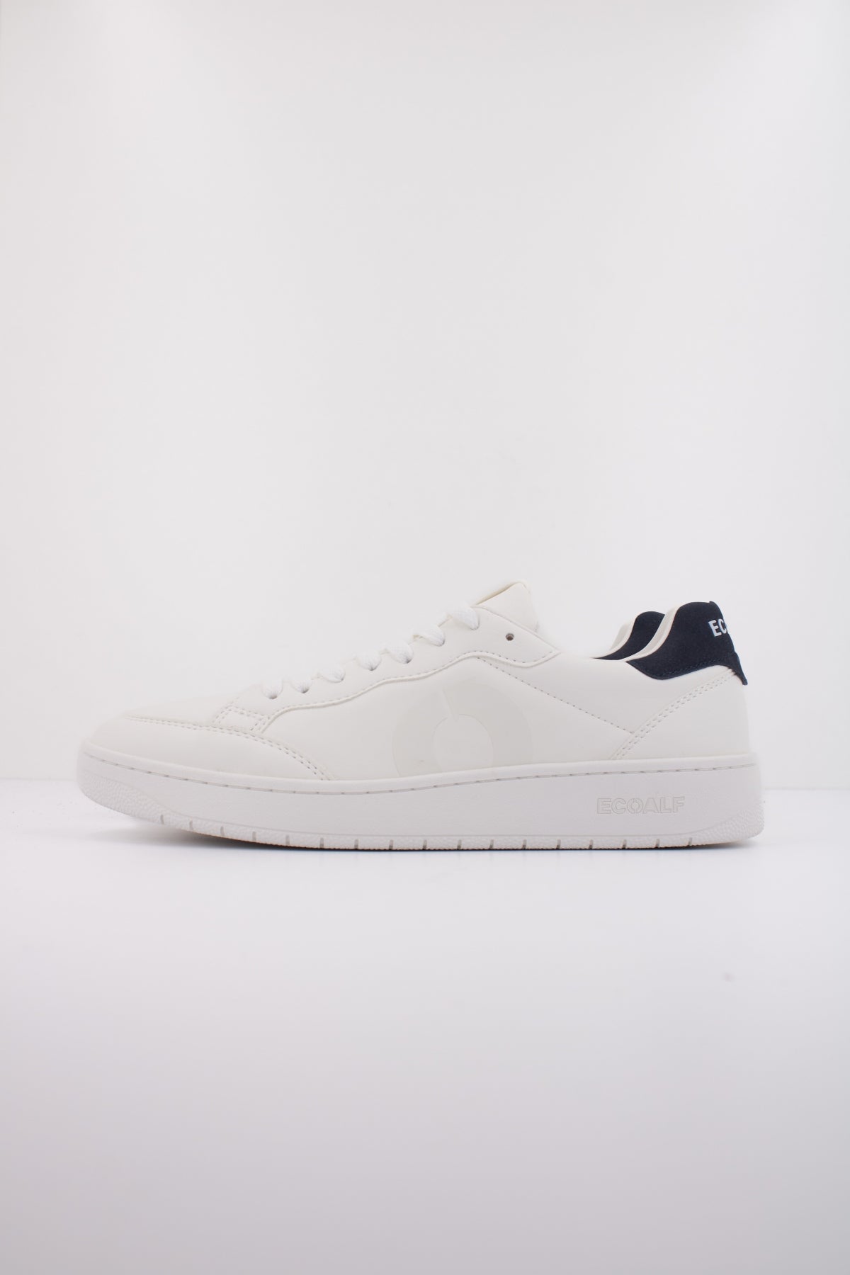 ECOALF MCMSHSNDEIAL en color BLANCO  (1)