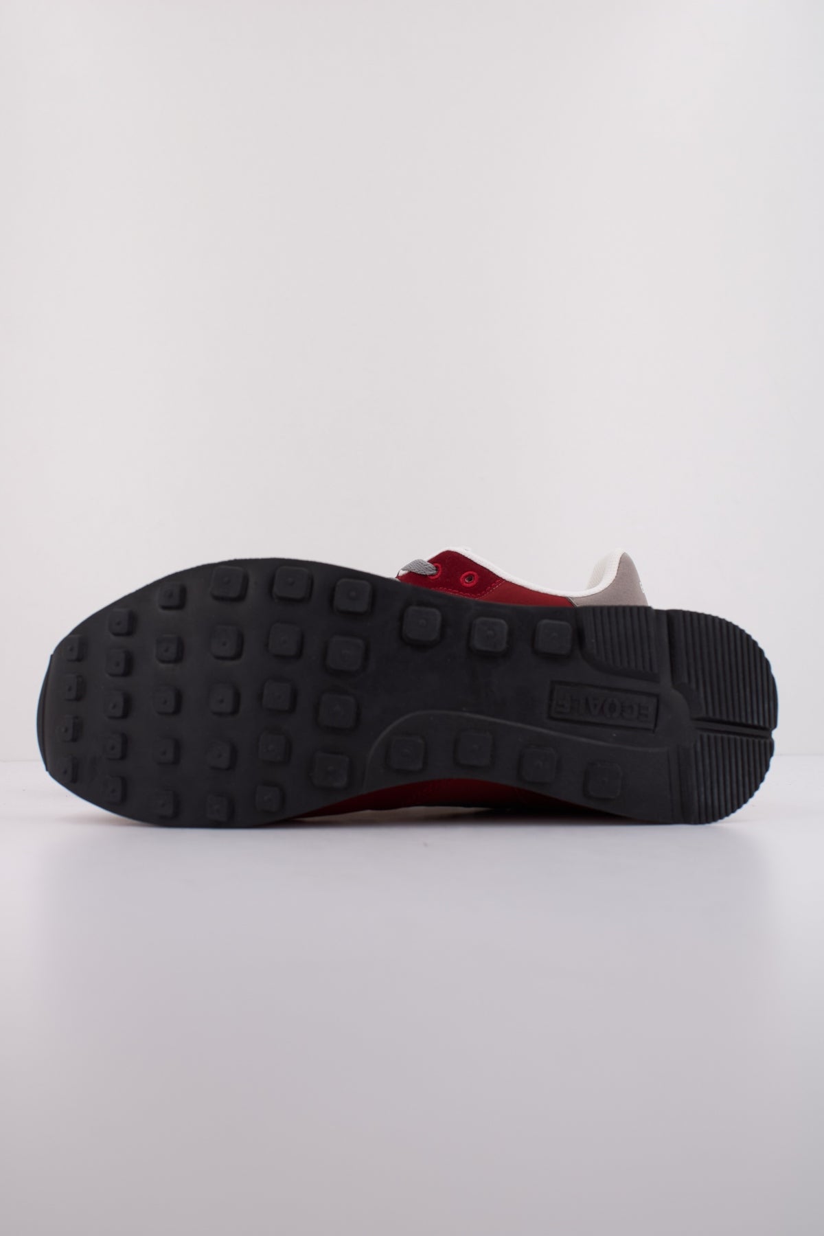 ECOALF UCLAALF  en color ROJO  (5)