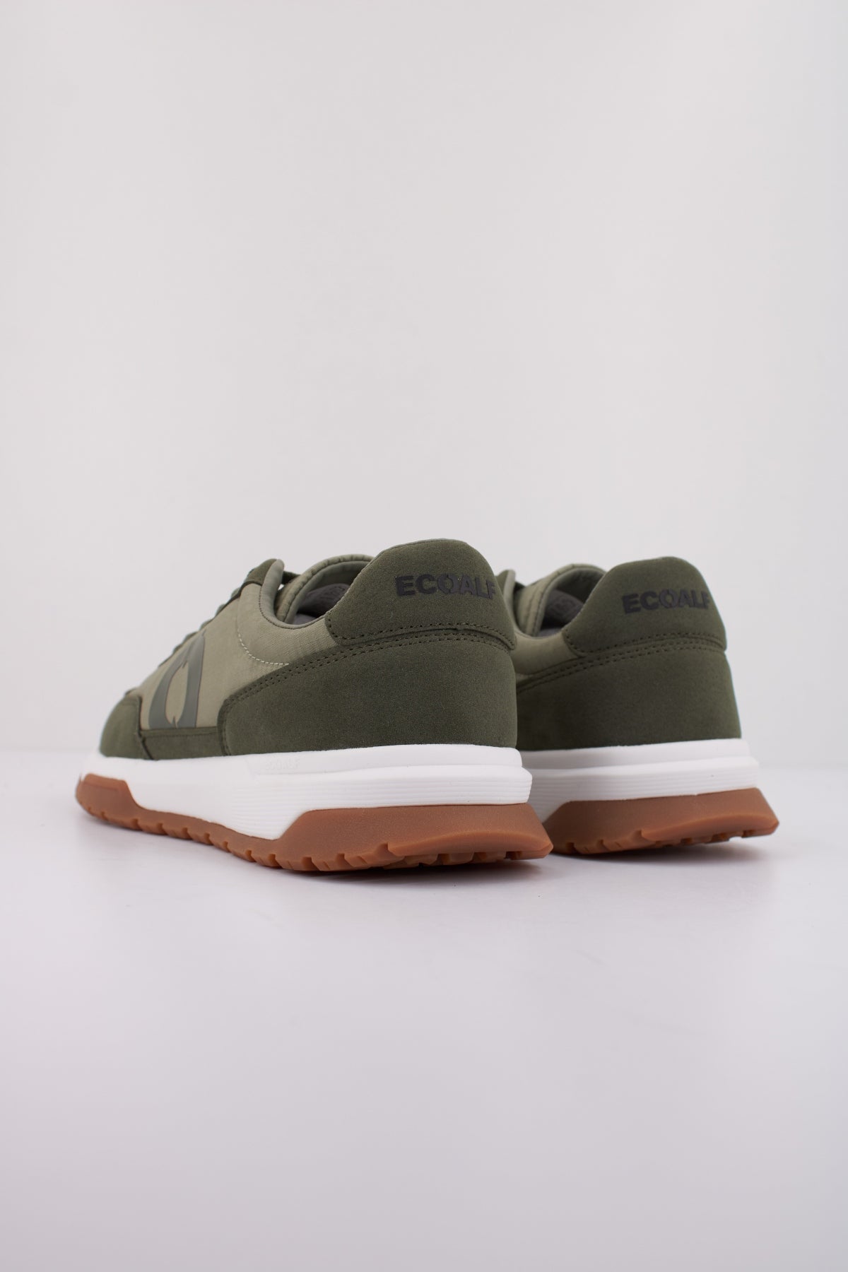 ECOALF VENTURA MCWSHSNVENTO en color VERDE  (4)