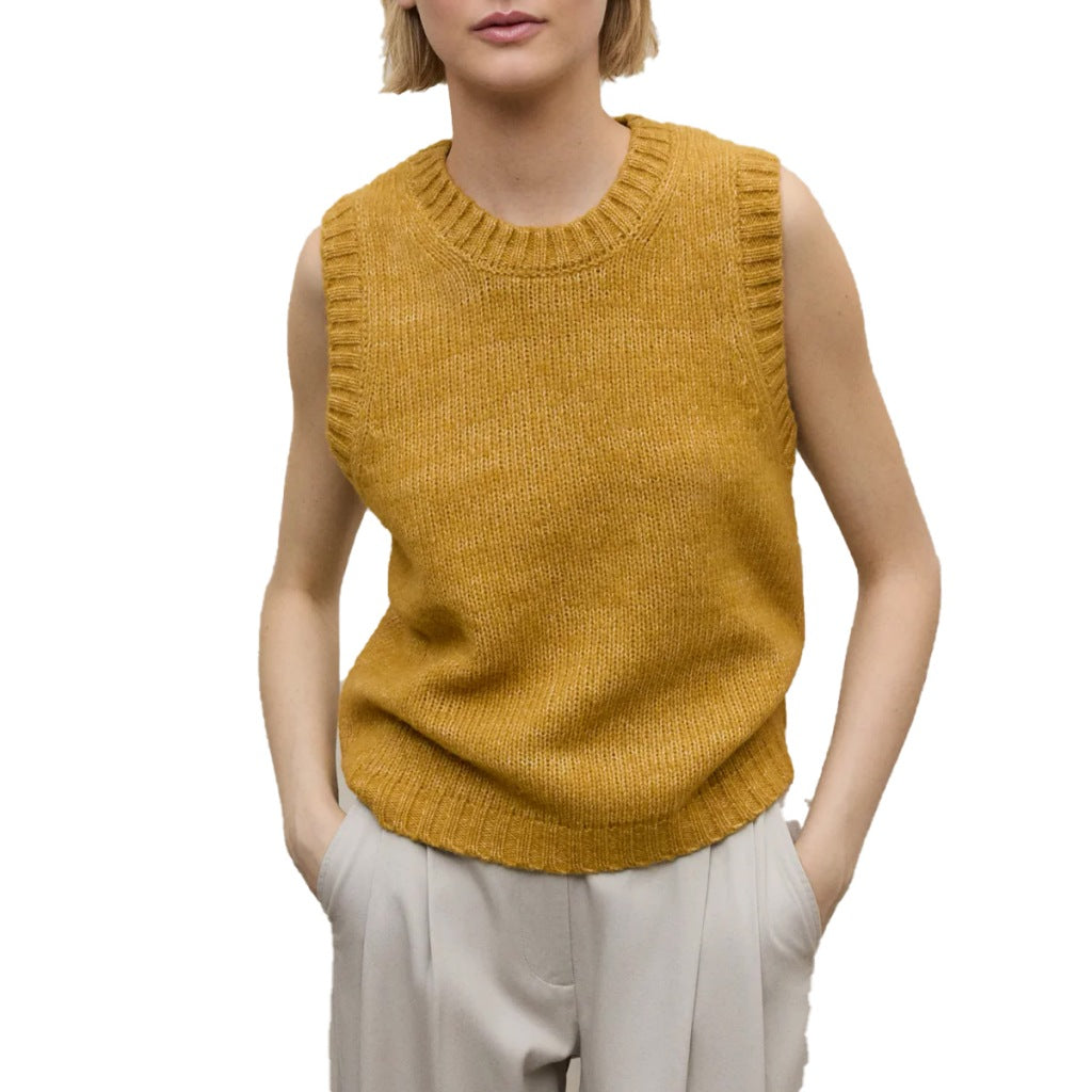 ECOALF  MAPLE KNIT WOMAN  en color AMARILLO  (4)