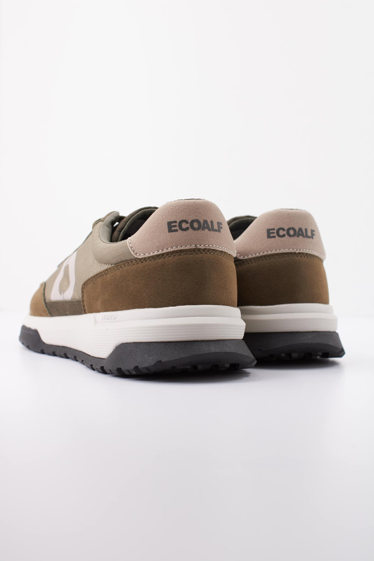 ECOALF MCMSHSNVENTU en color VERDE  (4)