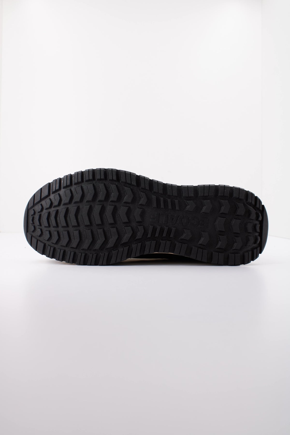ECOALF MCMSHSNVENTU en color NEGRO  (5)