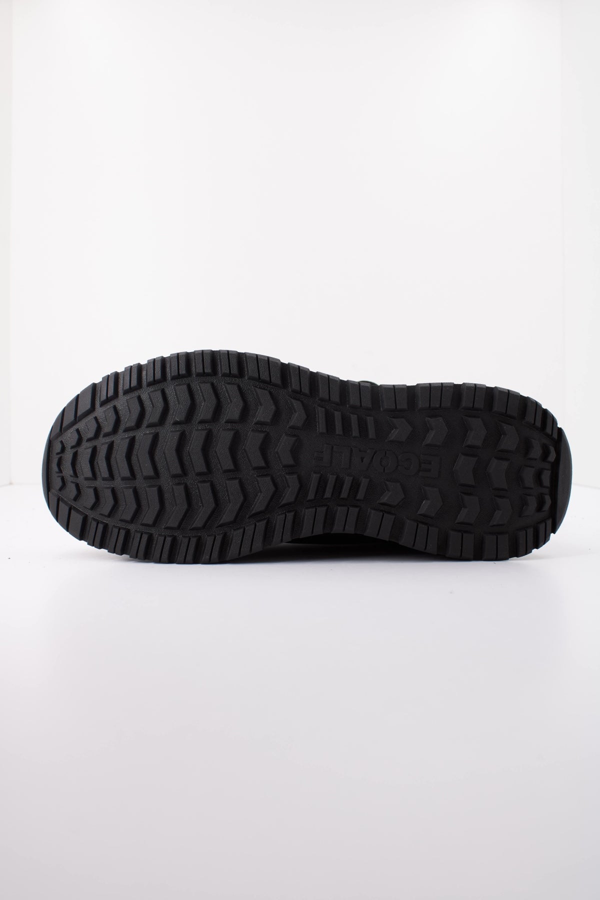 ECOALF MCMSHSNVENTU VENTURA SNEAKER MAN en color NEGRO  (5)