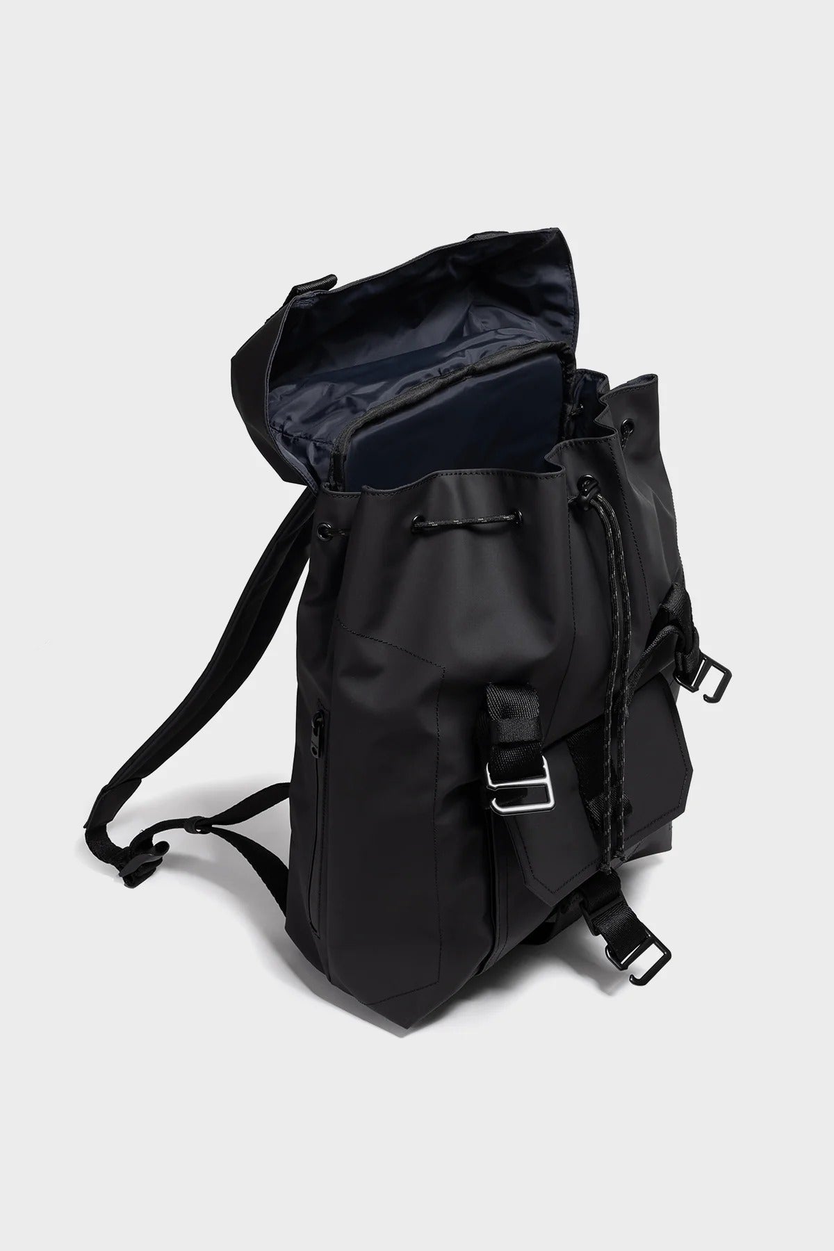 ECOALF ARENY WR BACKPACK en color NEGRO  (3)