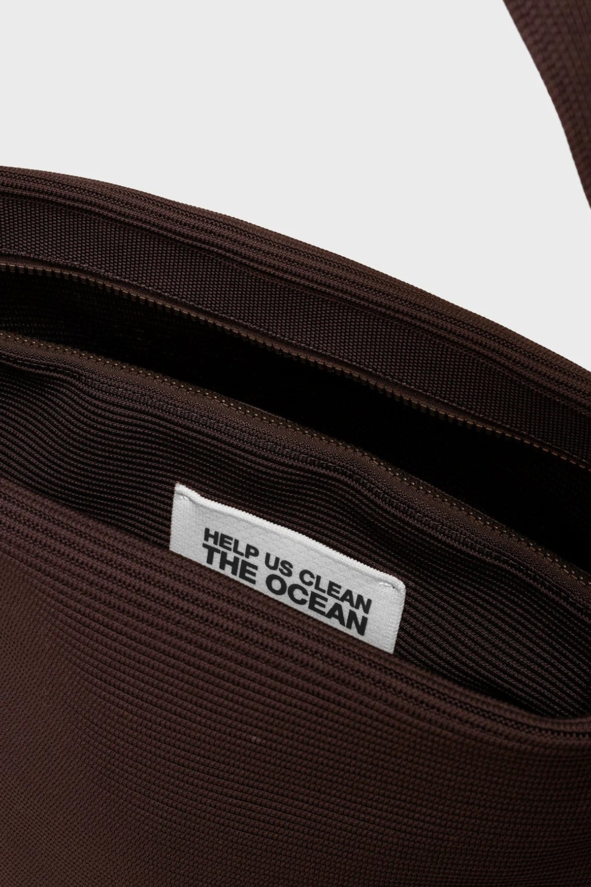 ECOALF TIKA BUCKET OTTO en color MARRON  (4)