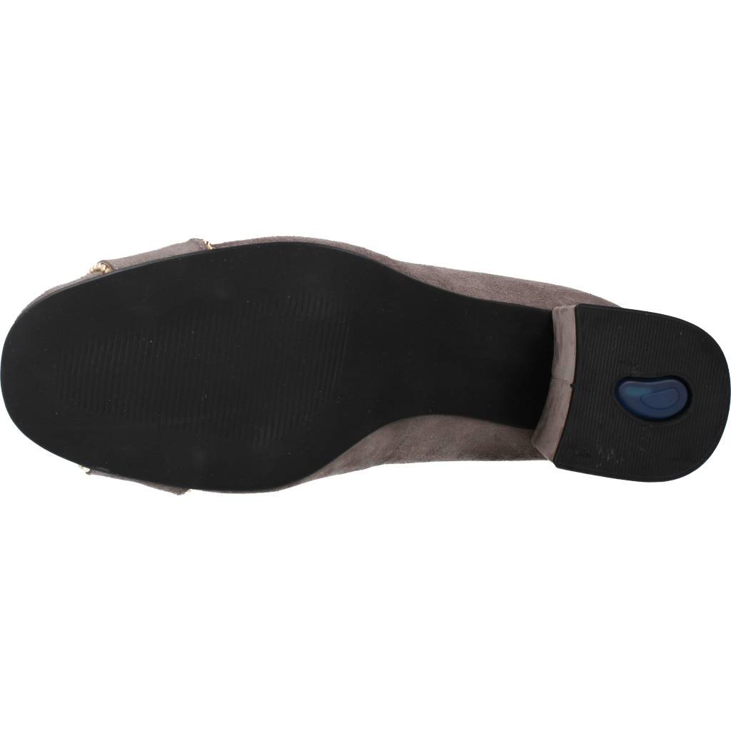 STONEFLY TANYA  GOAT SUEDE en color MARRON  (6)