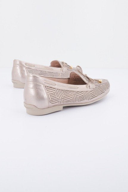 STONEFLY CAPRI III  LAMINATED LTH en color PLATA  (3)