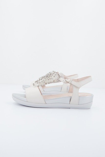 STONEFLY EVE  NAPPA en color BEIS  (3)