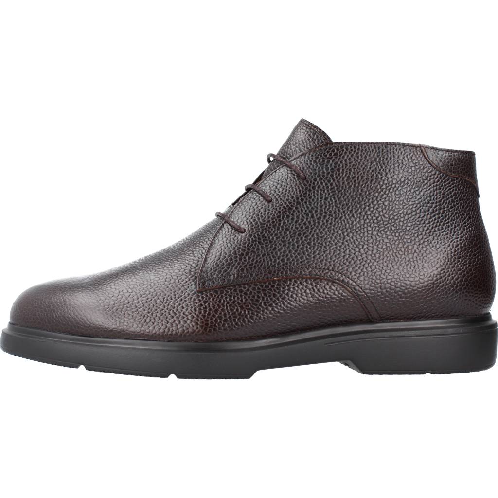 STONEFLY  TRUMAN  en color MARRON  (2)