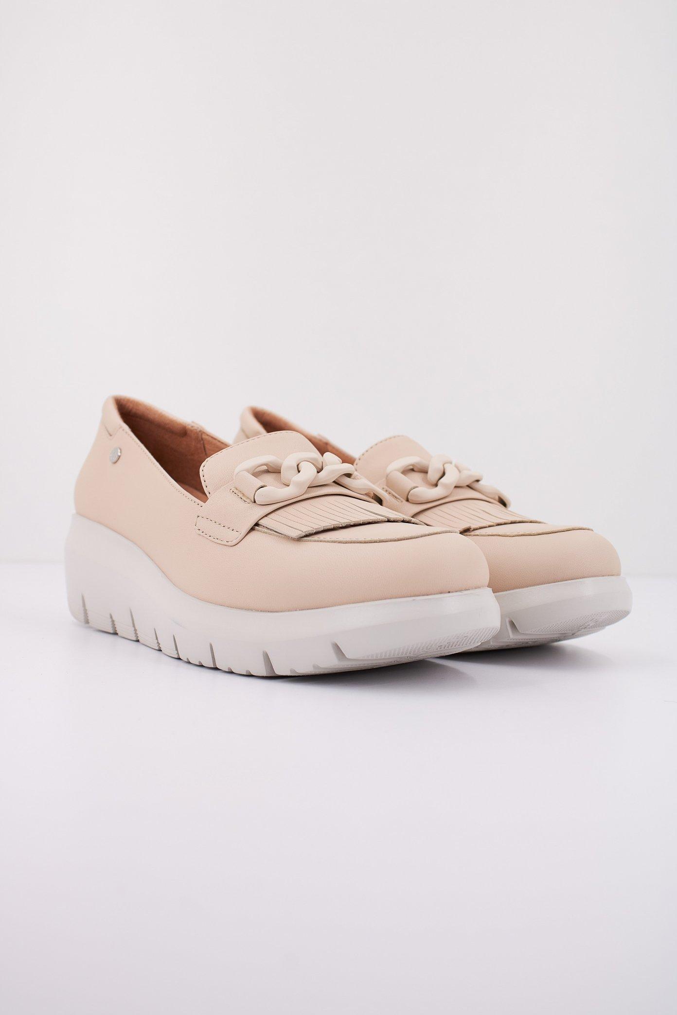 STONEFLY PLUME  NAPPA LTH en color NUDE  (2)