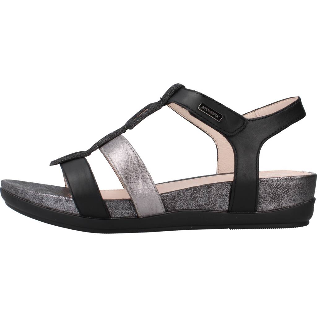 STONEFLY EVE  en color NEGRO  (2)