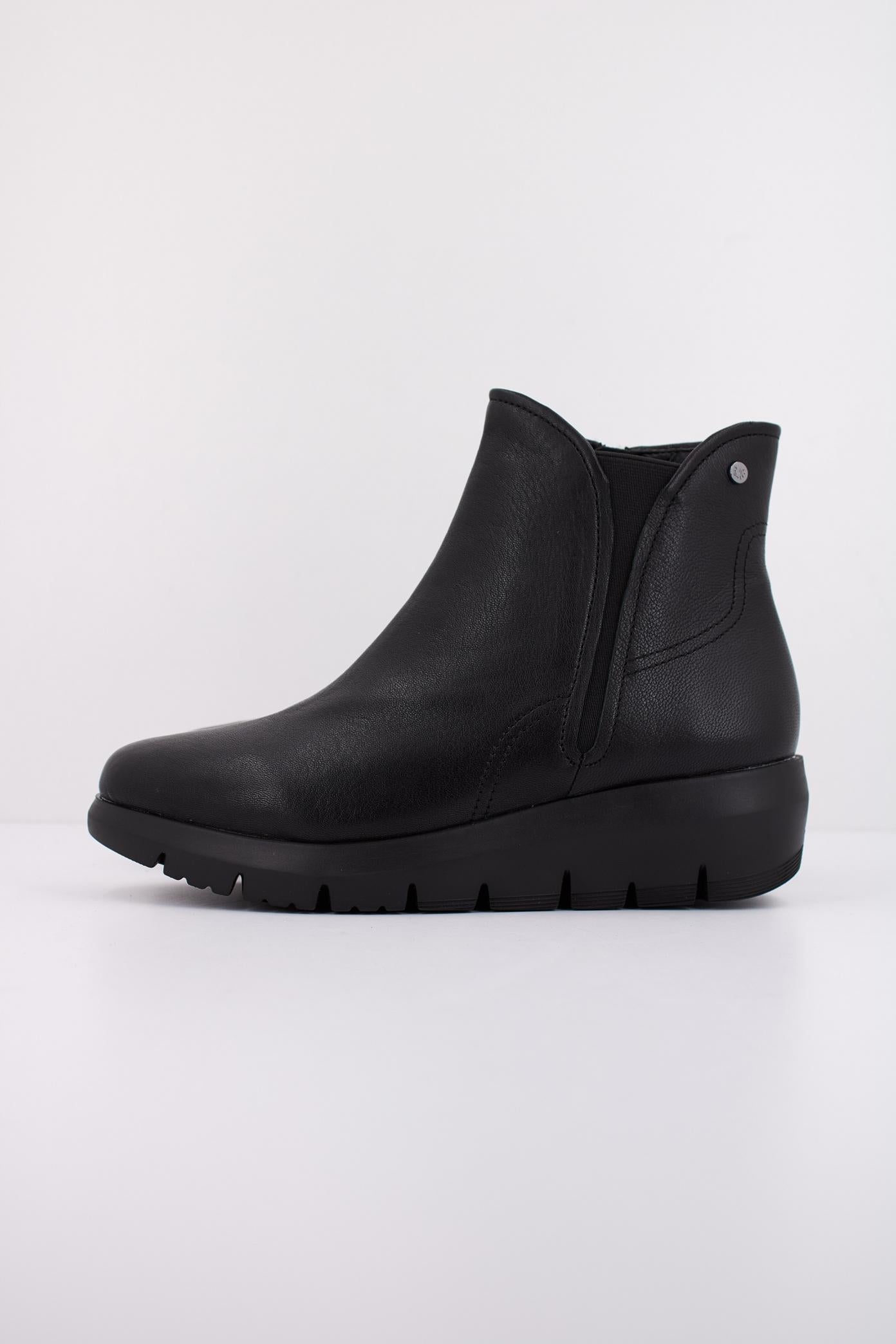STONEFLY PLUME  GOAT LTH en color NEGRO  (1)