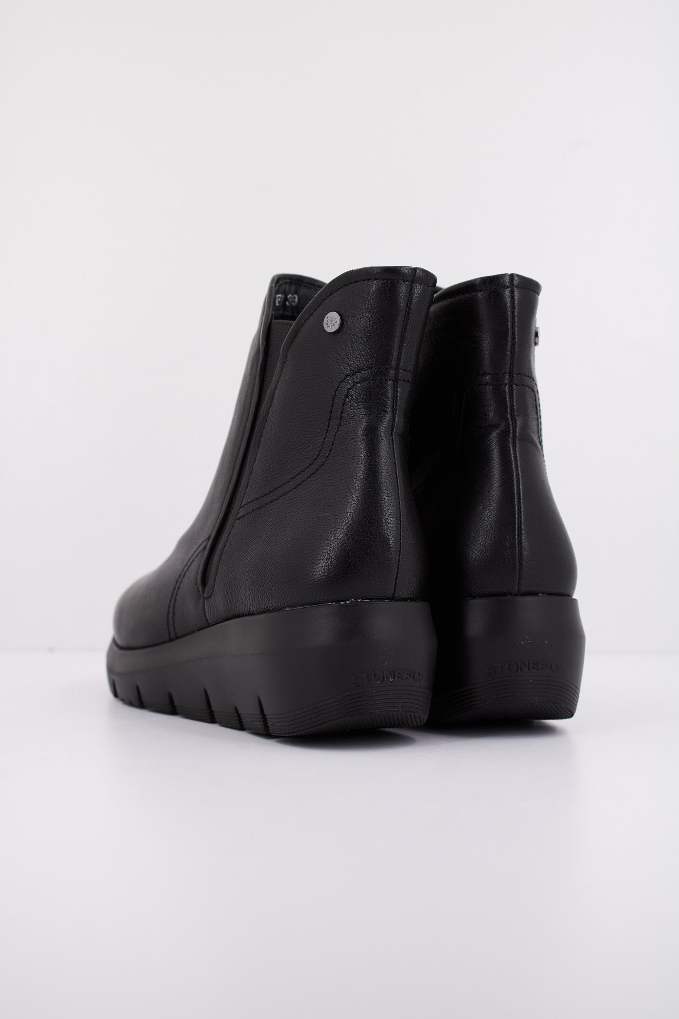 STONEFLY PLUME  GOAT LTH en color NEGRO  (4)