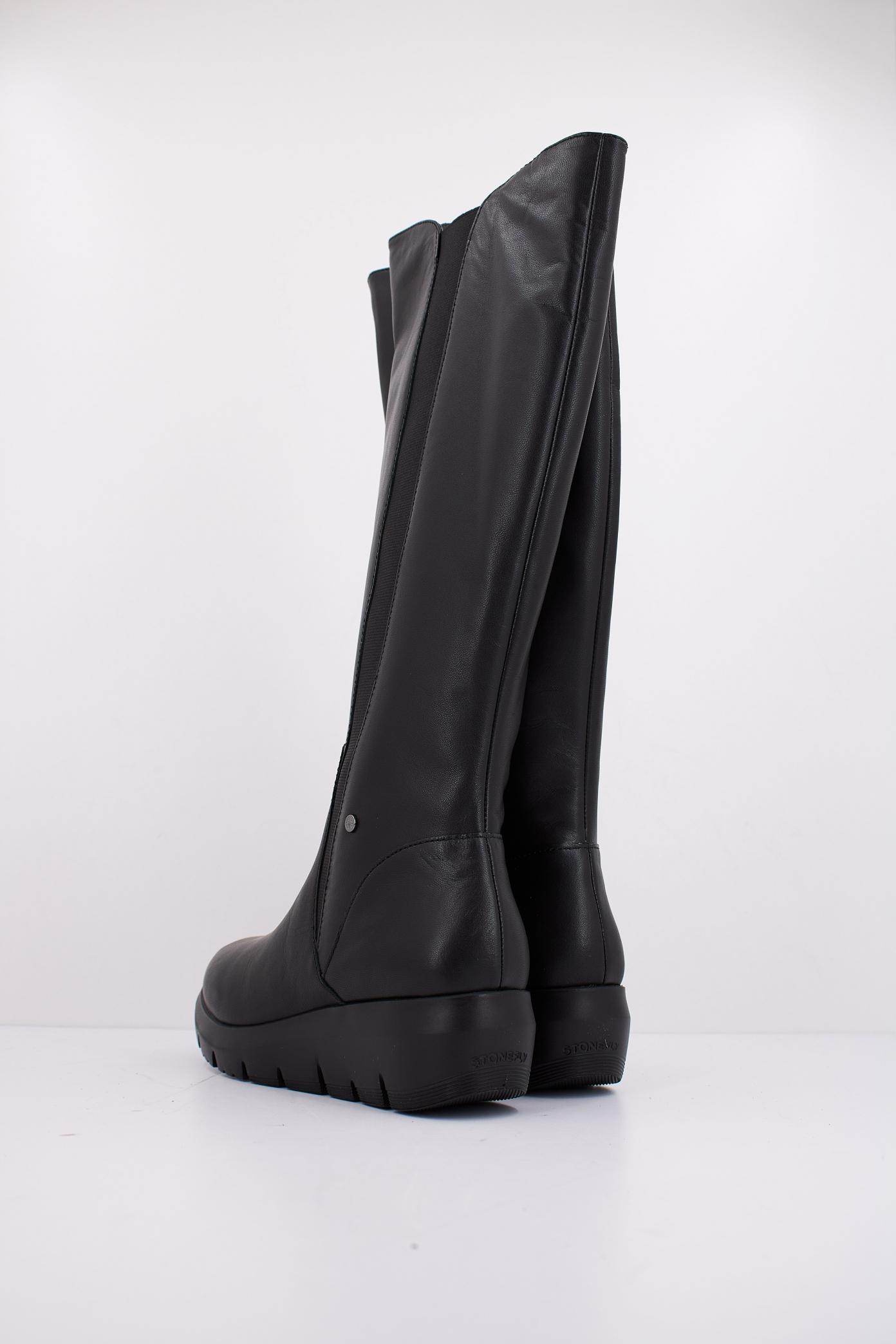 STONEFLY PLUME  NAPPA LTH en color NEGRO  (4)