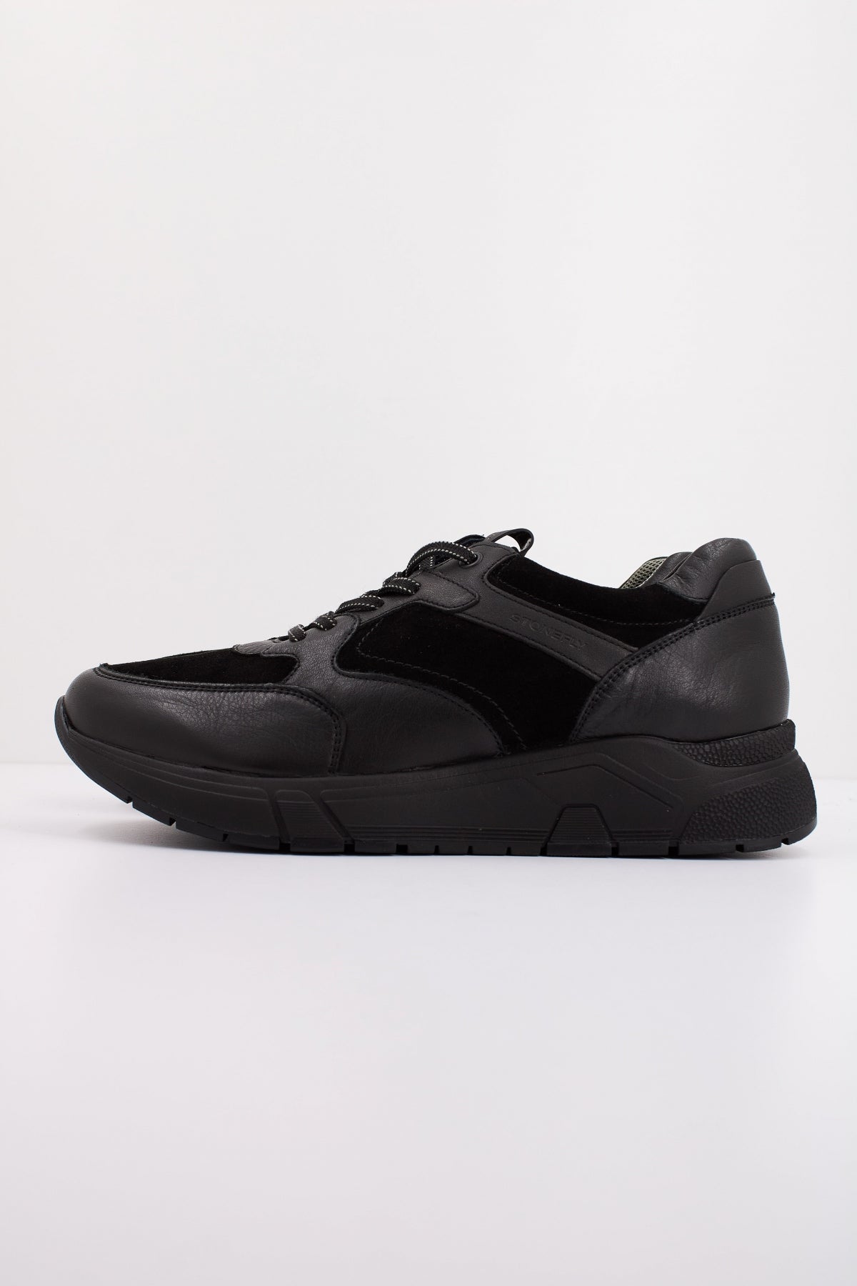 STONEFLY ACTION  CALF LTH/VELOUR en color NEGRO  (1)