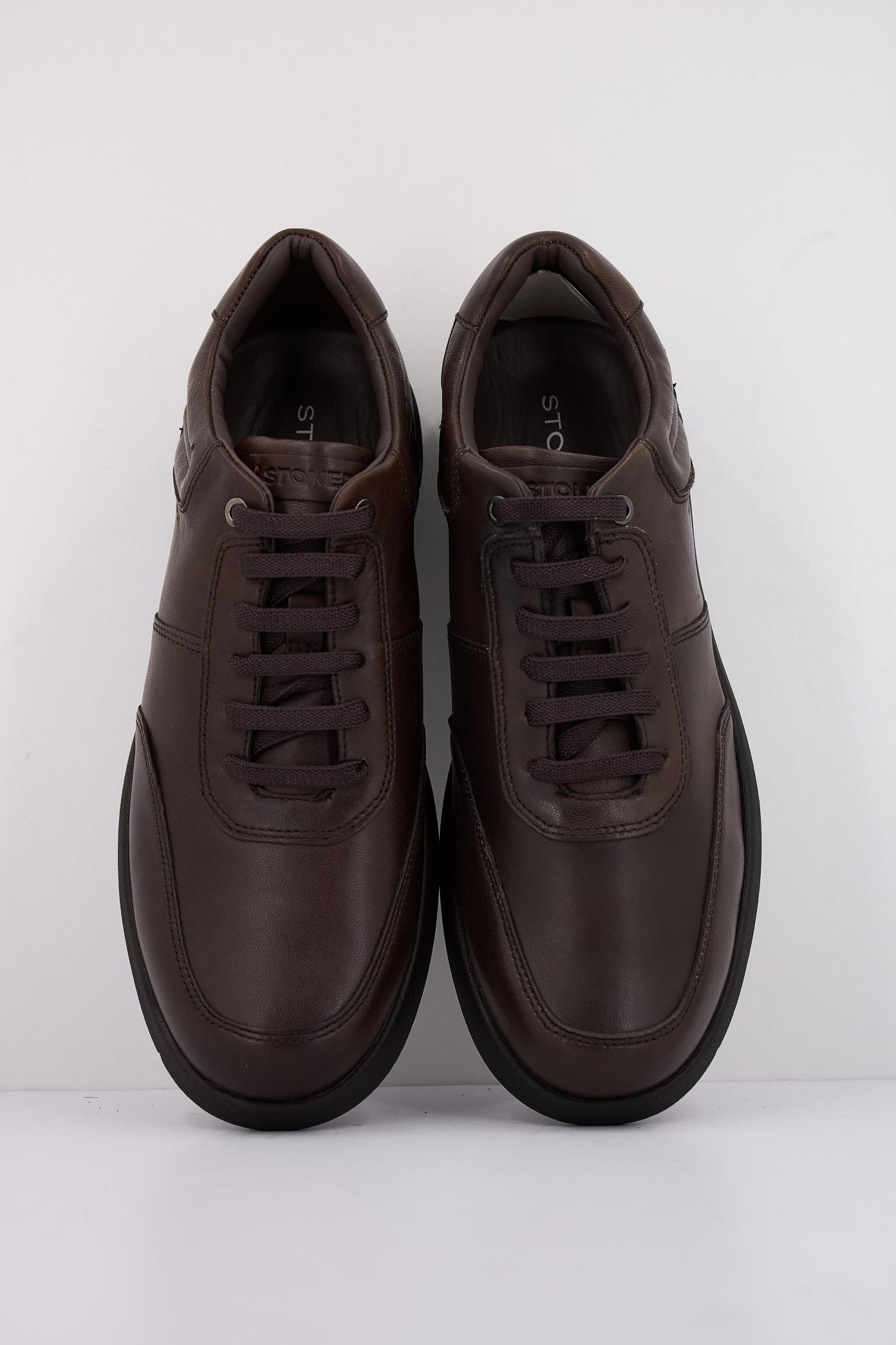 STONEFLY STREAM  NAPPA LTH en color MARRON  (3)