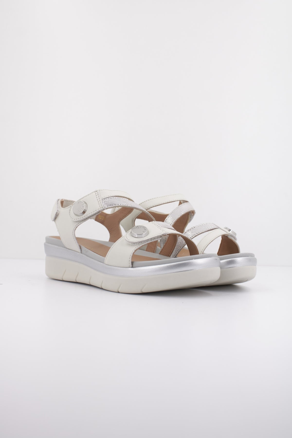 STONEFLY AQUA III  NAPPA LTH en color BEIS  (2)