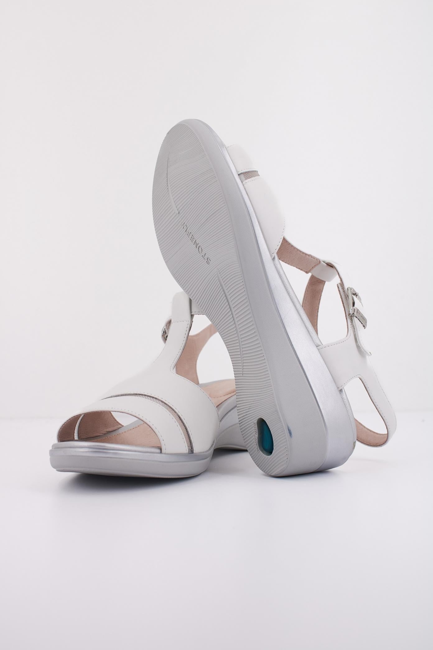 STONEFLY VANITY III  NAPPA en color BLANCO  (5)