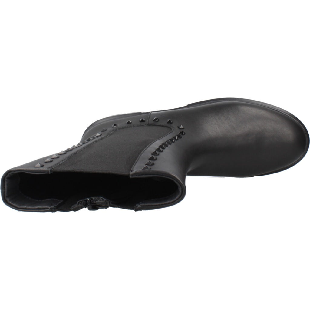 STONEFLY PHOEBE  ZIP LTH STUDS en color NEGRO  (7)