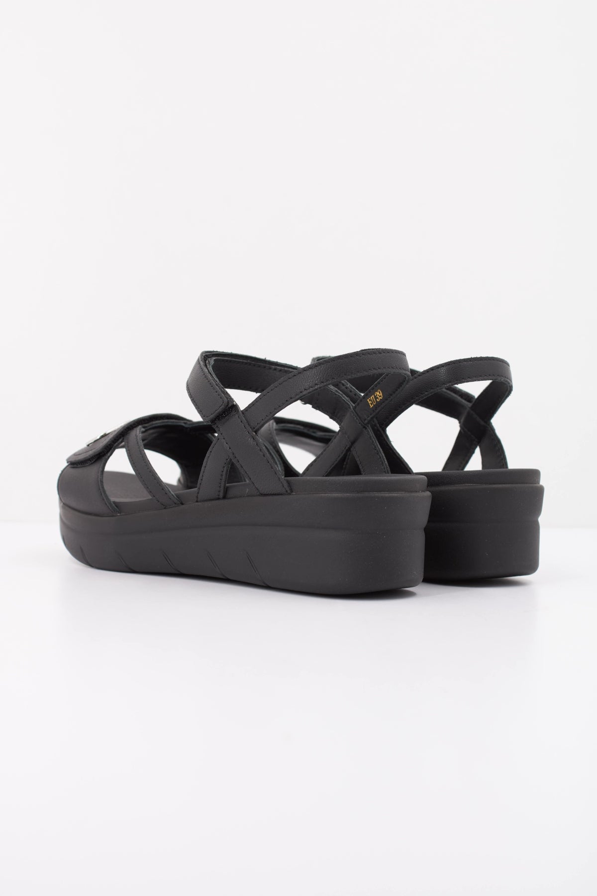 STONEFLY AQUA III  NAPPA LTH en color NEGRO  (4)