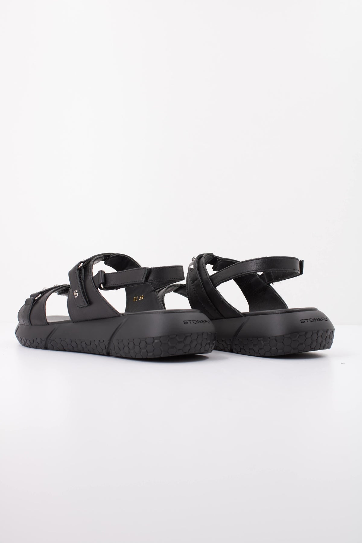 STONEFLY ZOE  NAP STUDS en color NEGRO  (4)