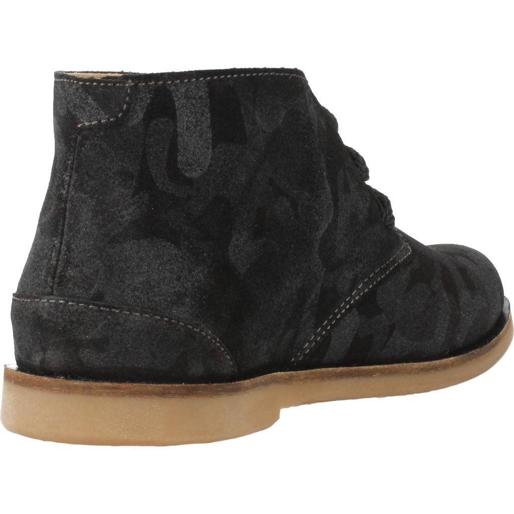 STONEFLY RAINBOW LADY  VEL C en color NEGRO  (3)