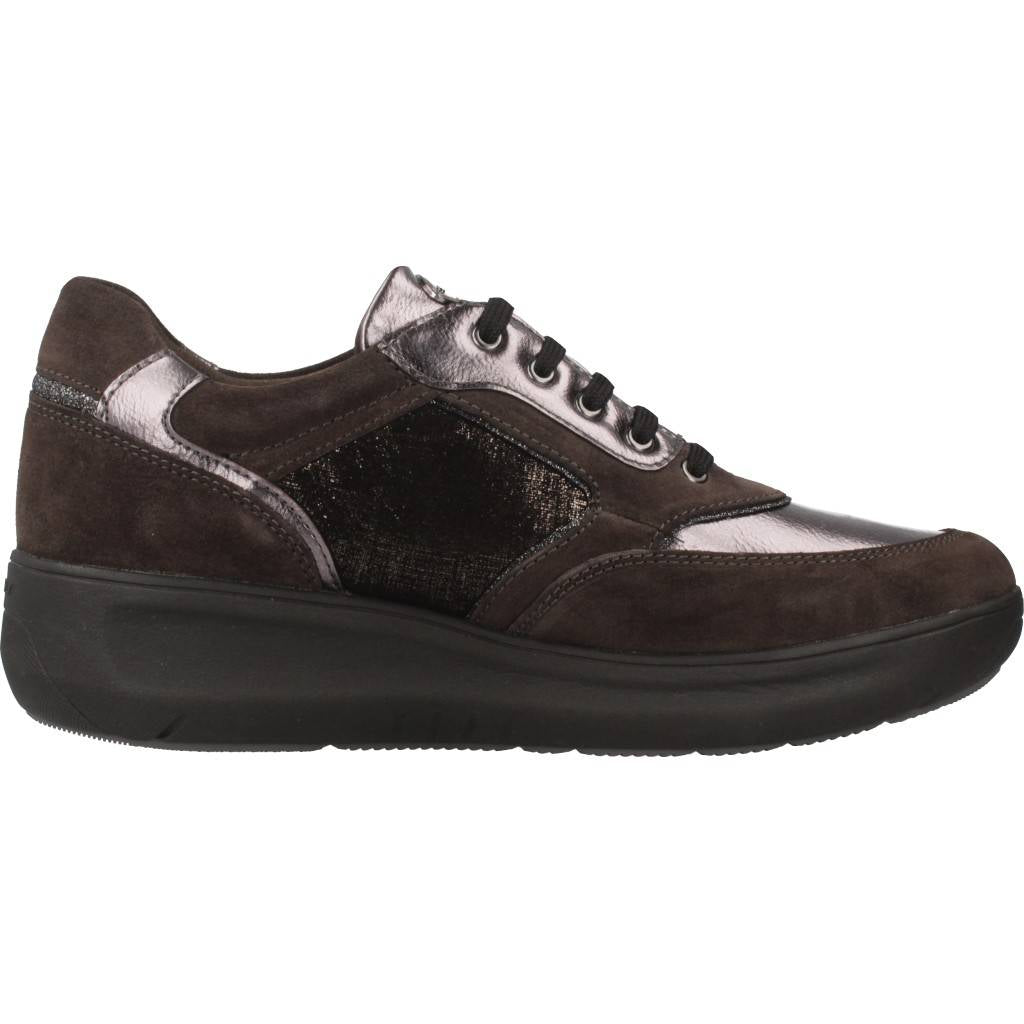 STONEFLY ROCK  VELOUR en color MARRON  (4)