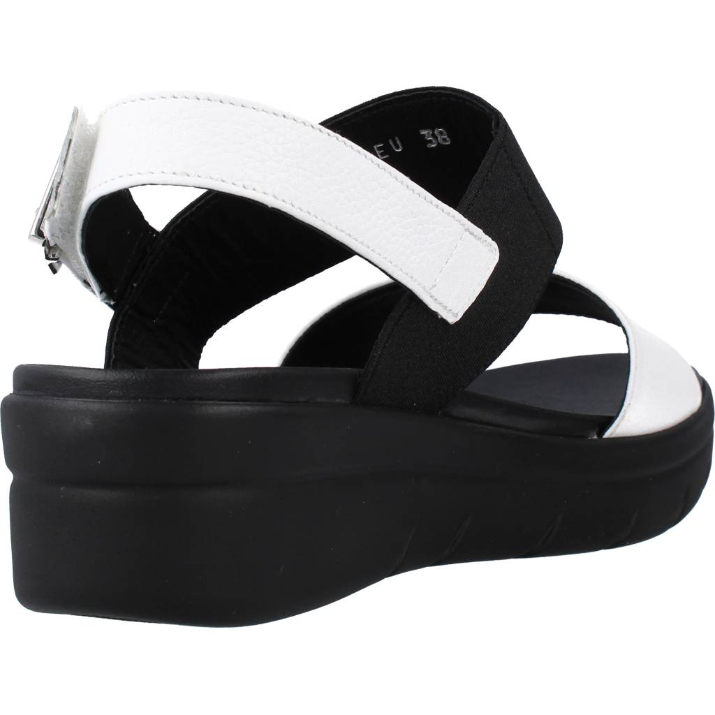 STONEFLY AQUA III  NAPPA en color NEGRO  (3)