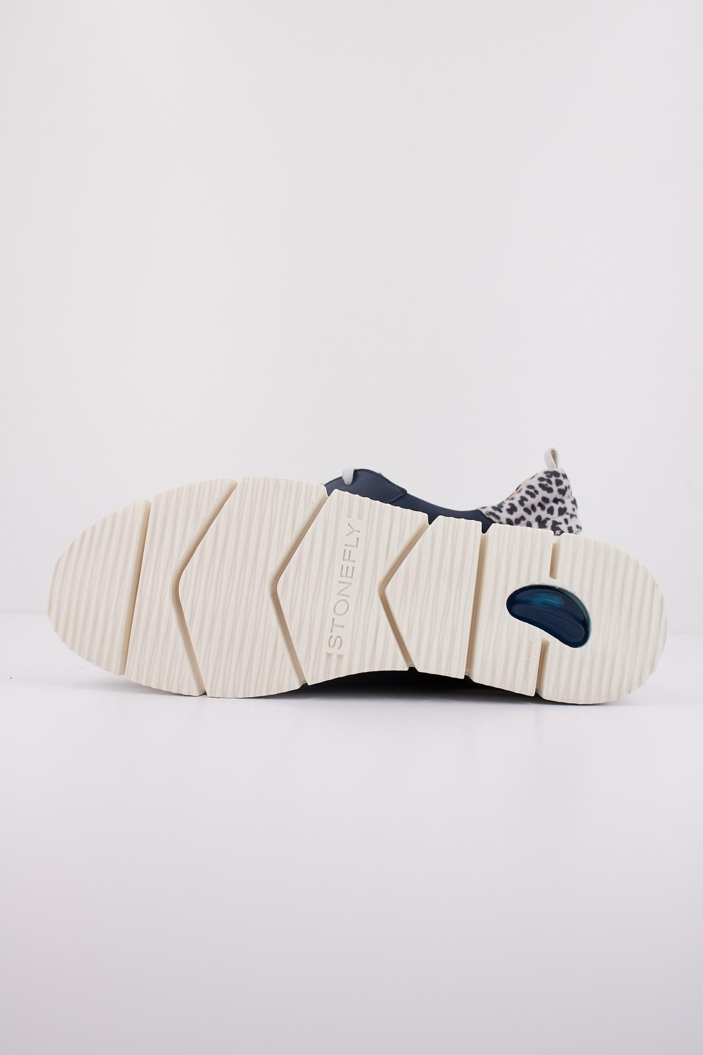 STONEFLY ELITTE LADY  en color AZUL  (5)