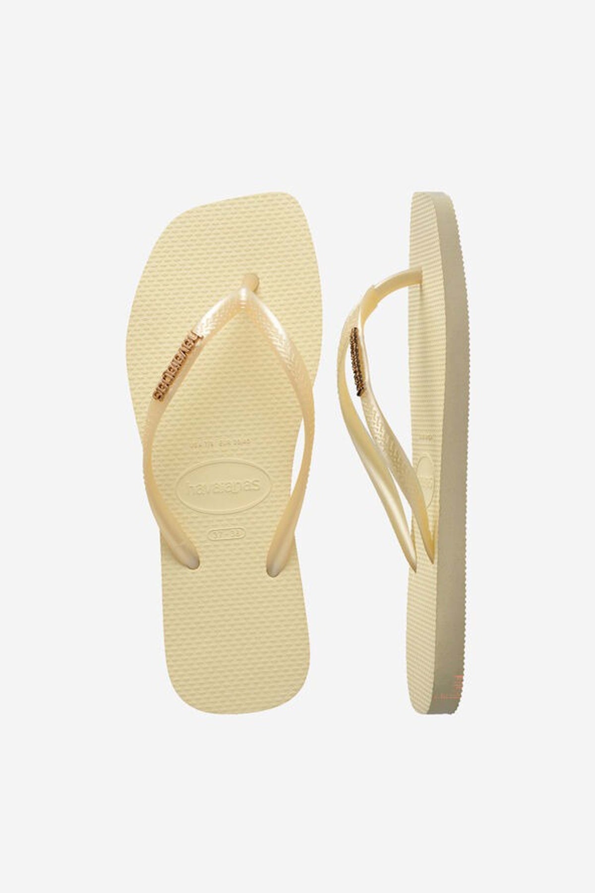 HAVAIANAS SQUARE LOGO METALLIC en color BEIS  (3)