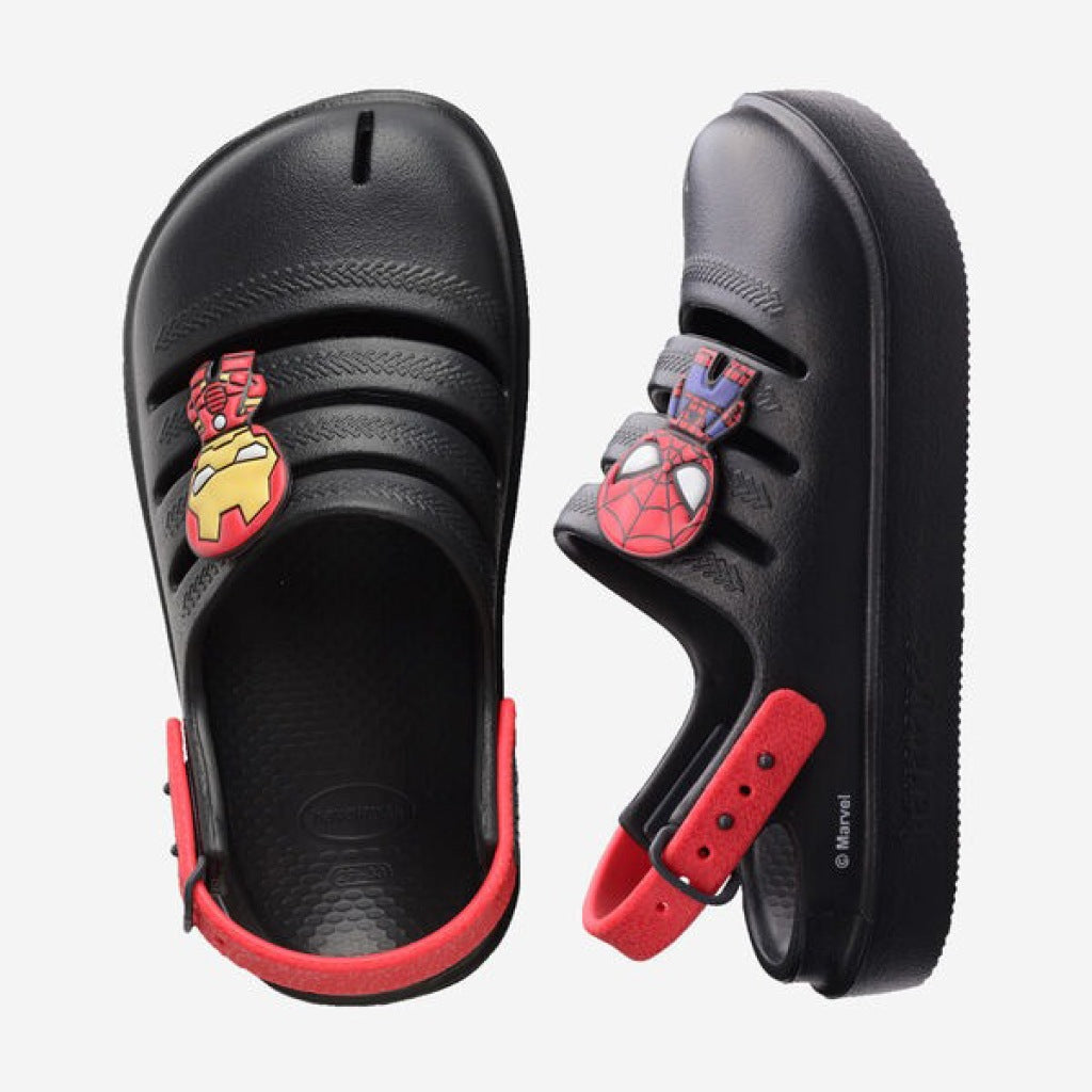 HAVAIANAS CLOG MARVEL GRAPHITE en color NEGRO  (5)