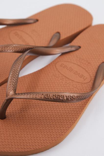 HAVAIANAS  SLIM  en color MARRON  (3)