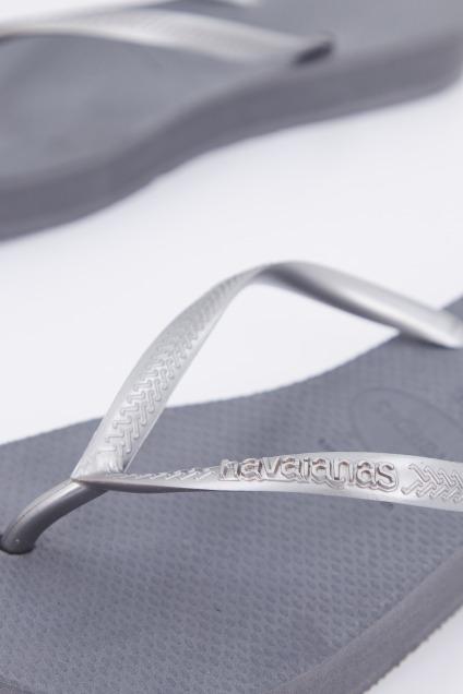 HAVAIANAS SLIM FLATFORM en color GRIS  (4)