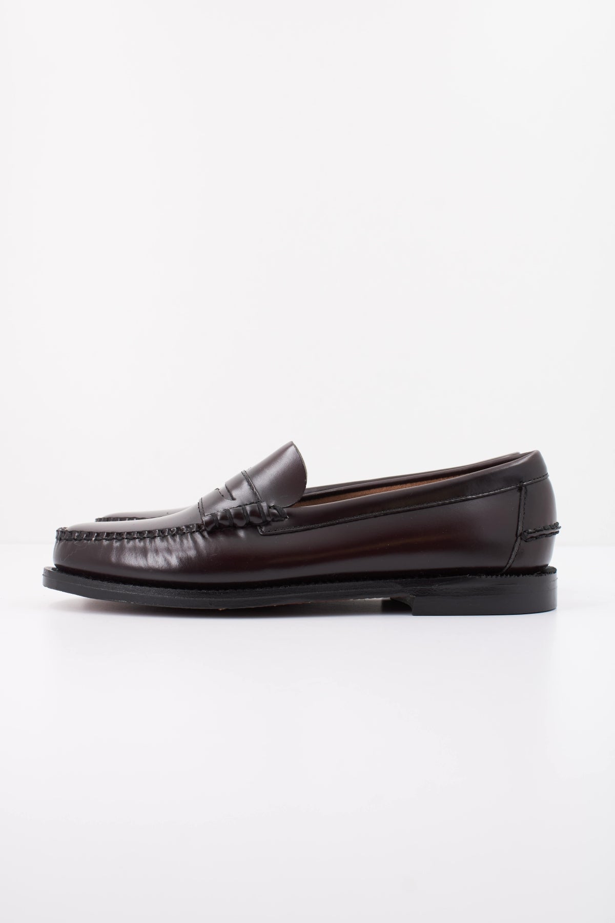 SEBAGO   en color MARRON  (1)