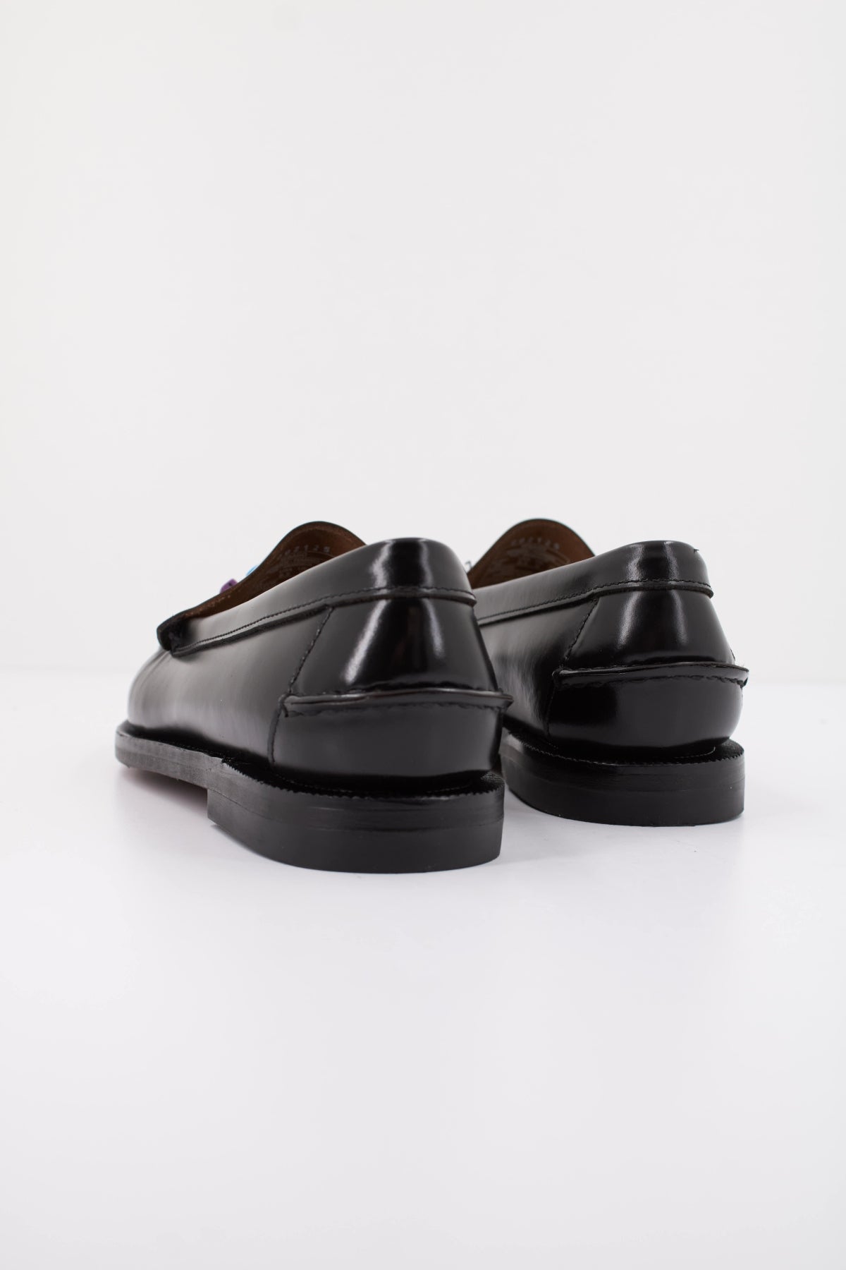 SEBAGO VW  en color NEGRO  (4)