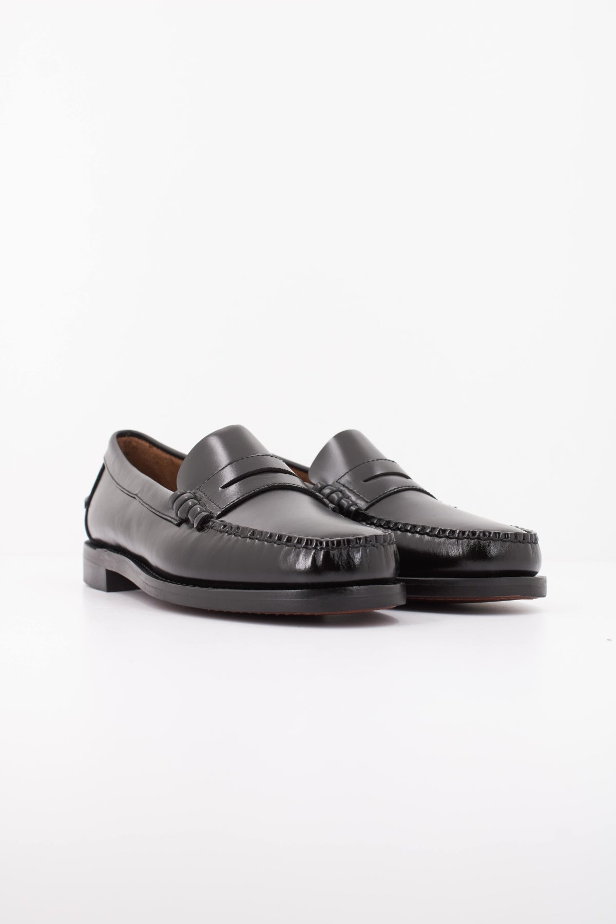 SEBAGO  en color NEGRO  (2)