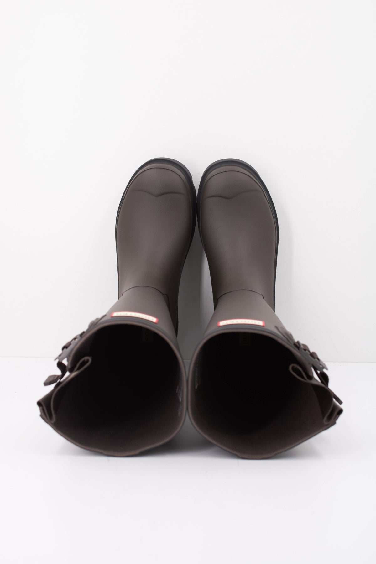 HUNTER Bota Ajustable Downpour en color MARRON  (3)