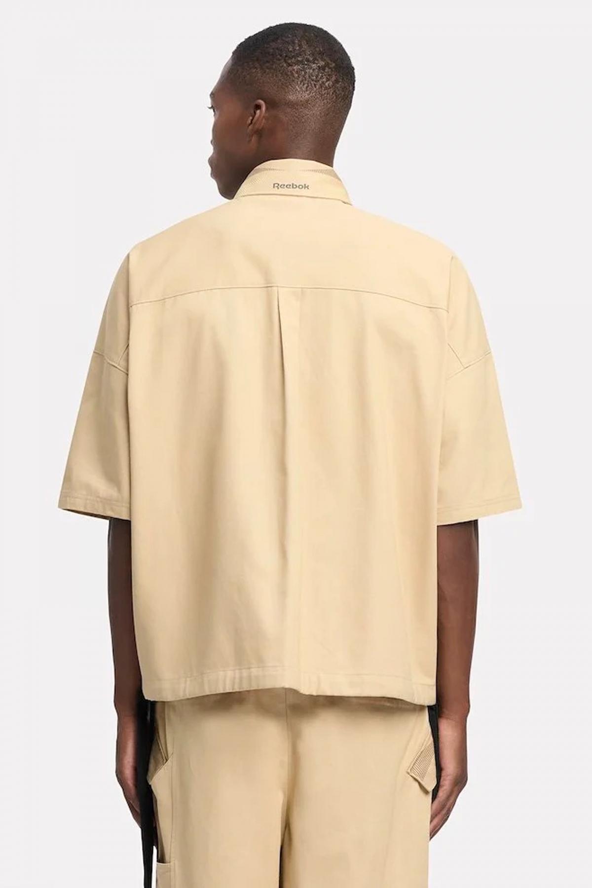 REEBOK S S SHIRT en color MARRON CLARO  (2)