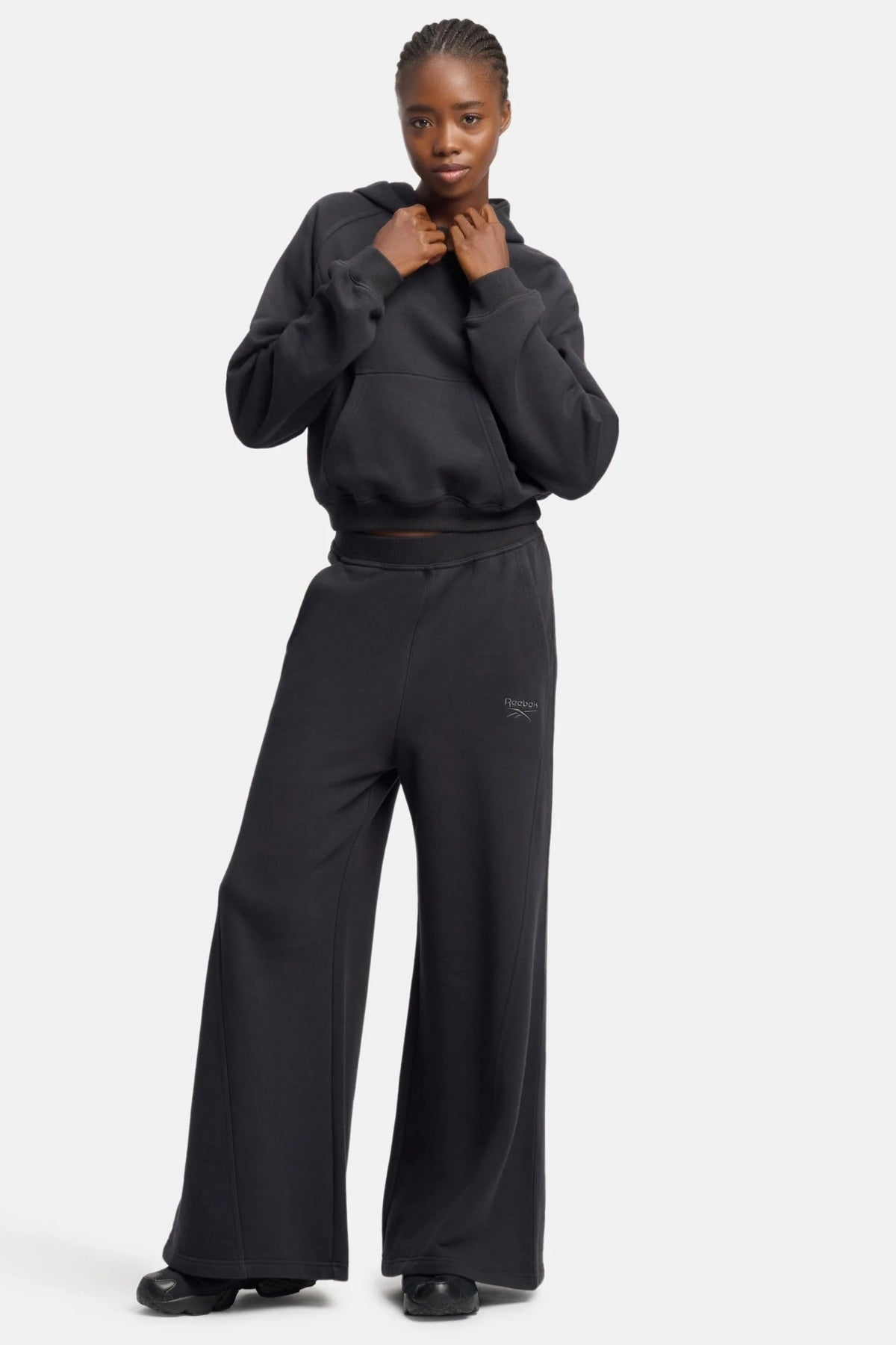 REEBOK  ICON ELEMENTS FT PANT en color NEGRO  (4)