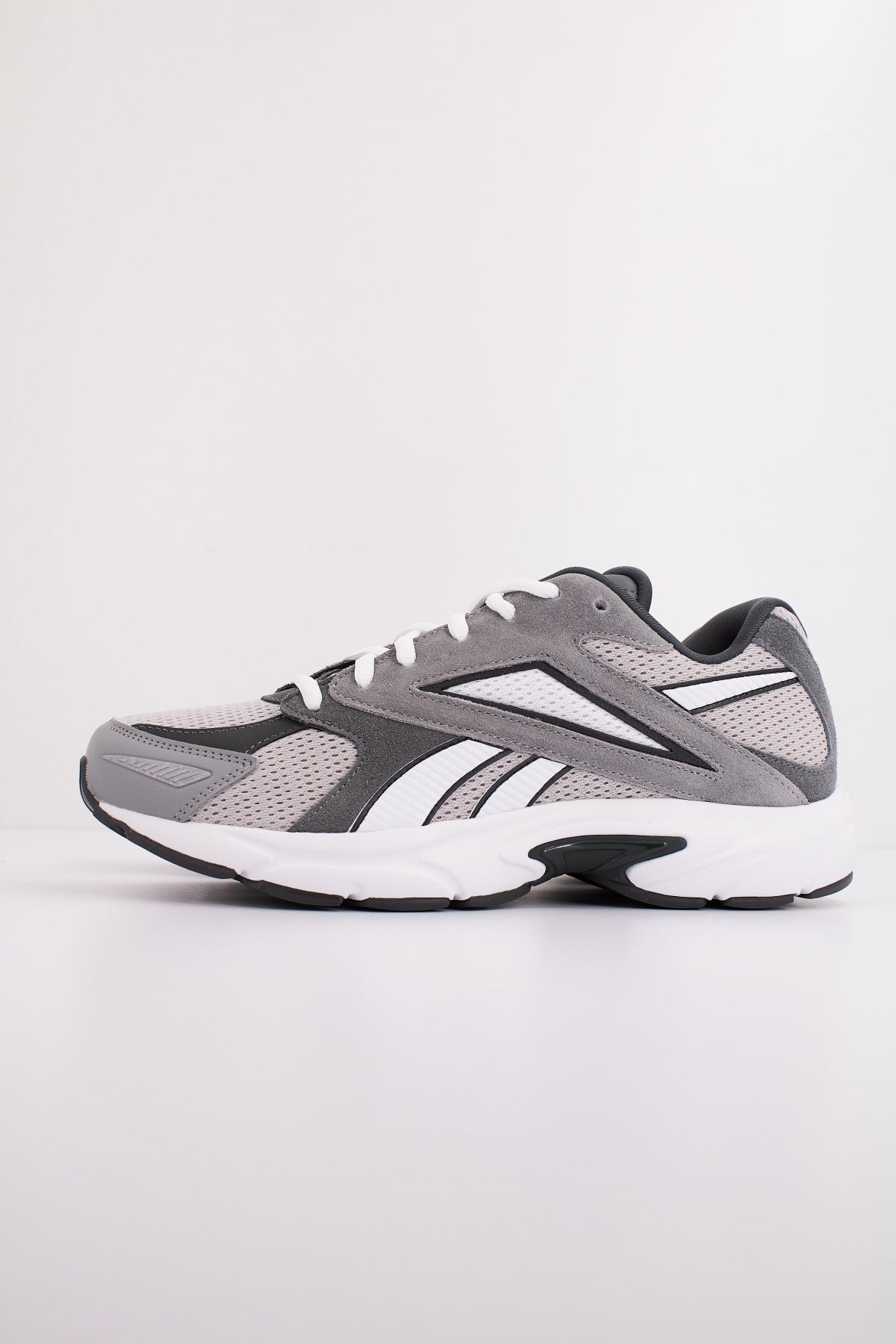 REEBOK ROAD PRIME en color GRIS  (1)